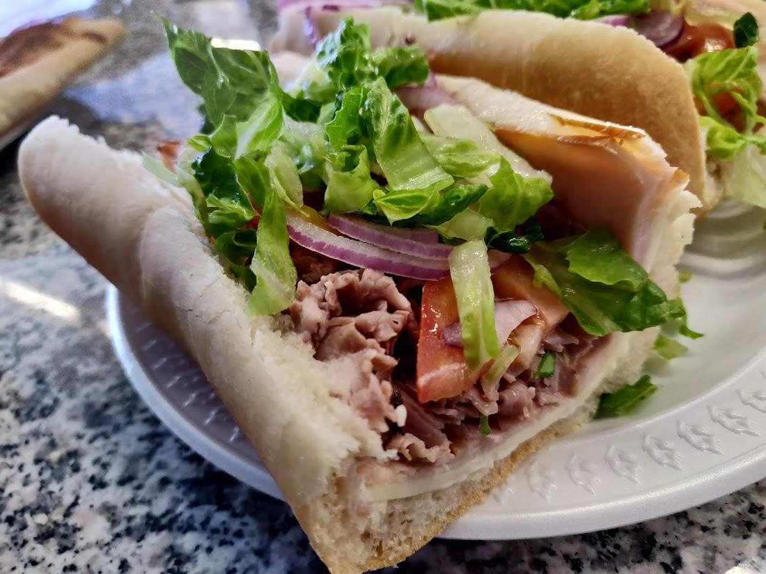 Capri Deli & Pizza In Palatine